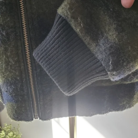 SUPERDRY Evie wool bomber. Size medium - Picture 5 of 15